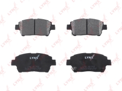 Колодки тормозные дисковые перед LYNXauto BD-7526 BD7526